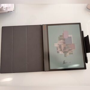 BOOX E-ink Tablet with Dark Gray Origami Cover - Slate Gray